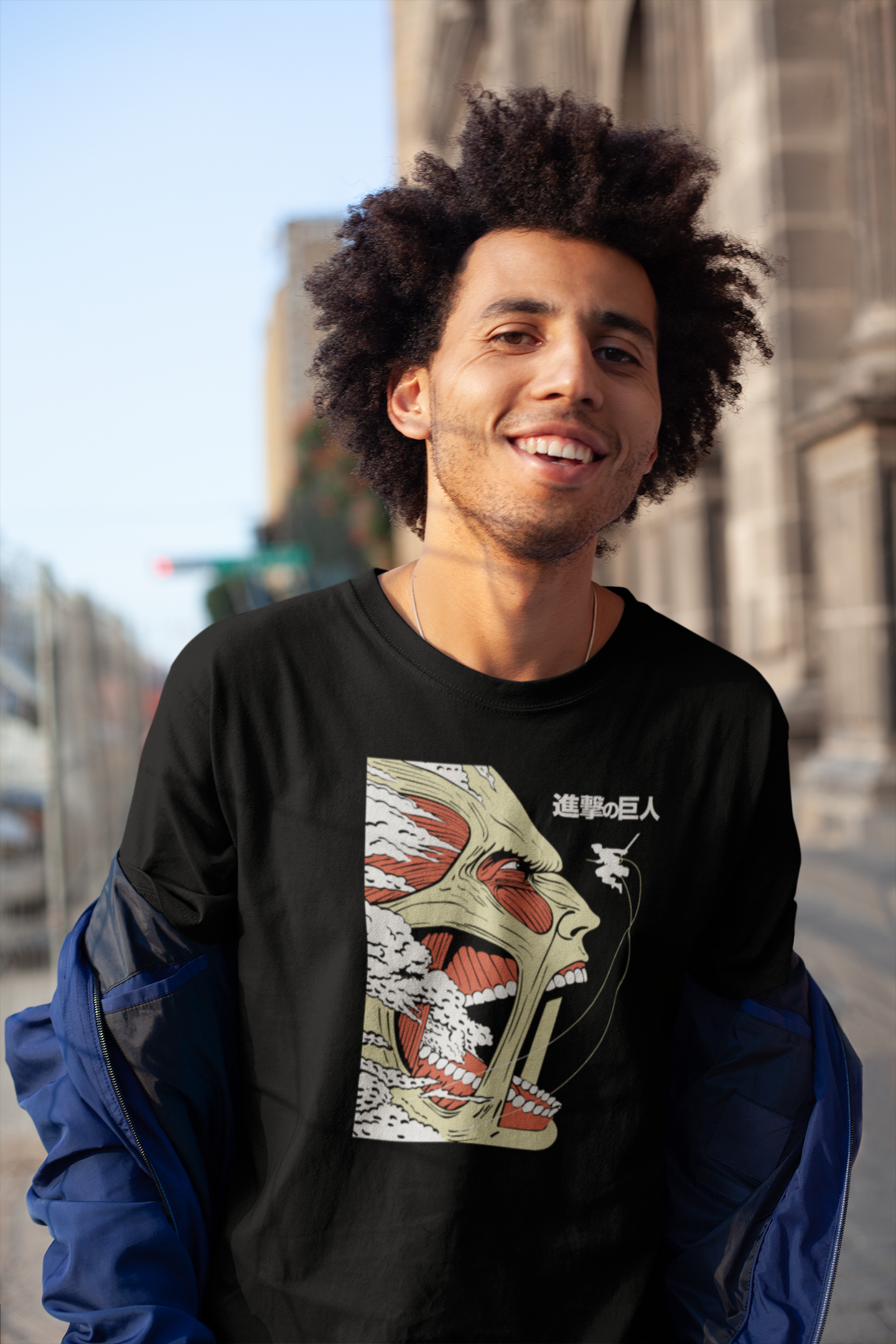 T-Shirt Attacco dei Giganti – Gigante Colossale